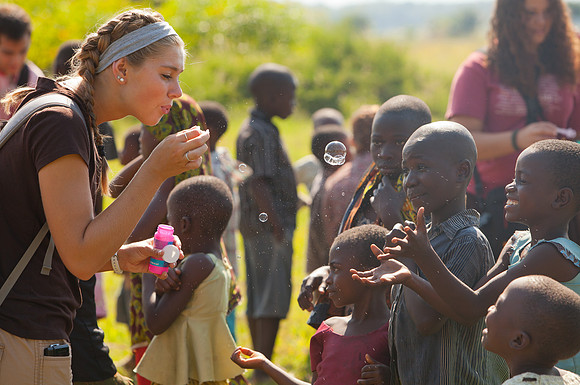 Tenende Village children